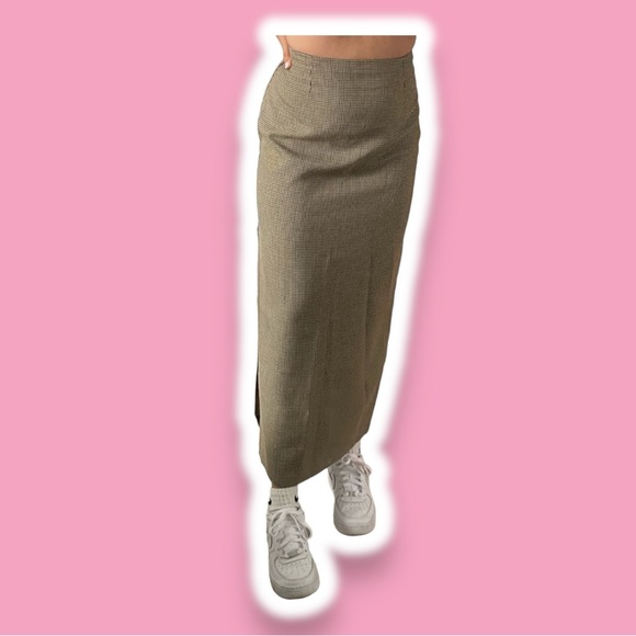 💗Vintage Maxi Skirt💗 - Picture 2 of 8